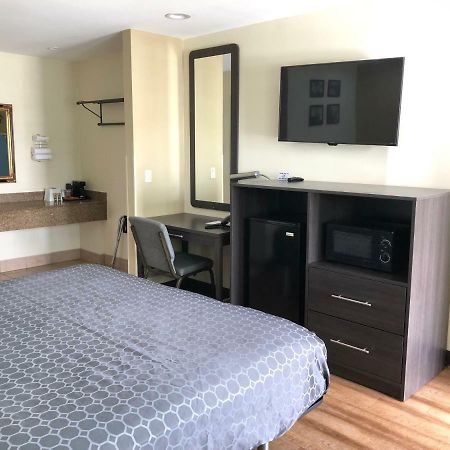 Simply Home Inn & Suites - Riverside Ngoại thất bức ảnh