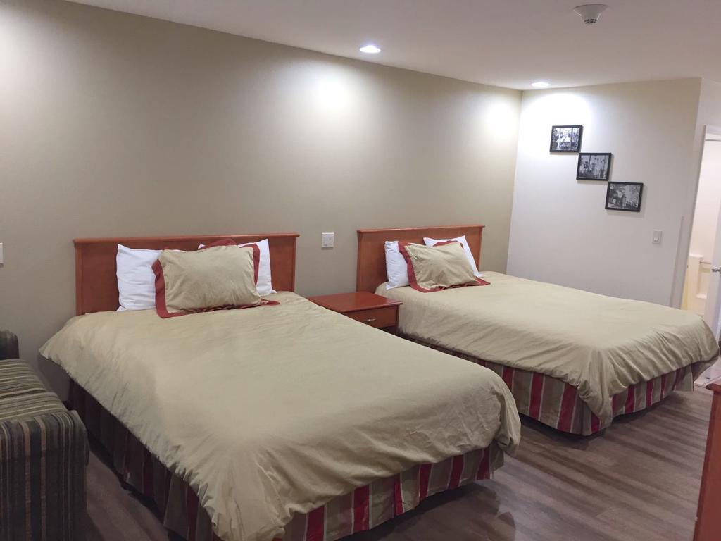 Simply Home Inn & Suites - Riverside Ngoại thất bức ảnh